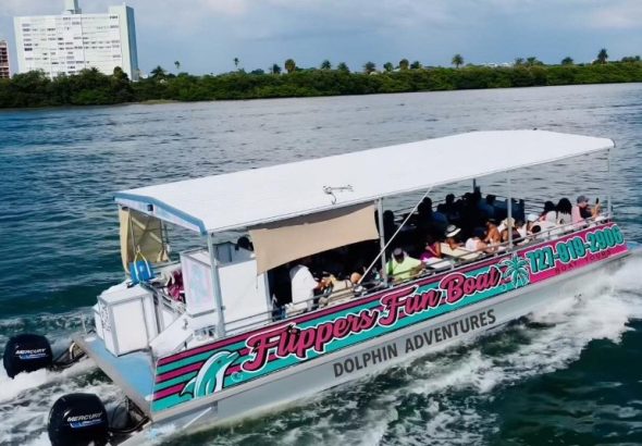 Flippers Fun Boat