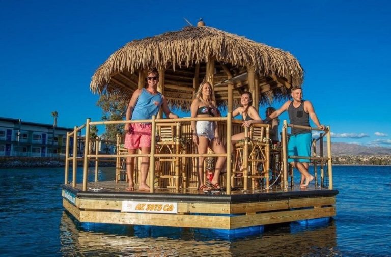 Tiki Boat