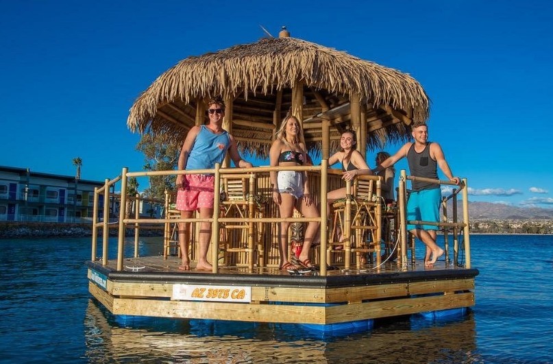 Tiki Boat